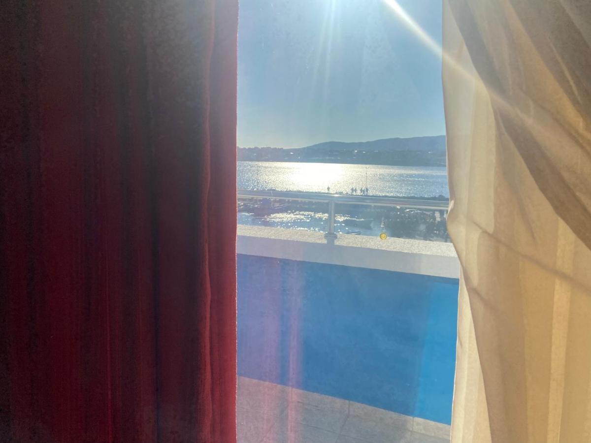 Ribarska Sreshta Family Hotel ツァレヴォ エクステリア 写真