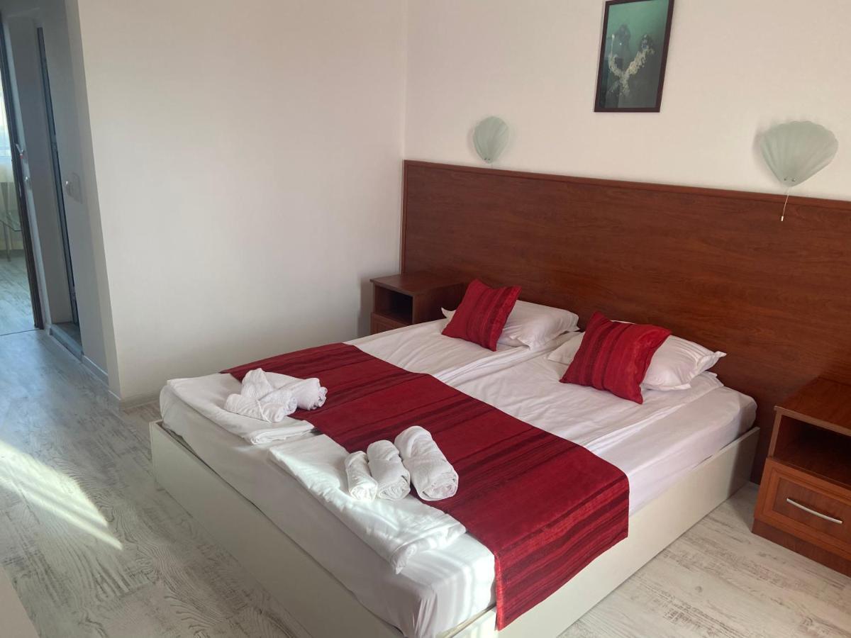 Ribarska Sreshta Family Hotel ツァレヴォ エクステリア 写真